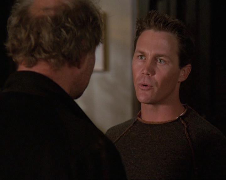 Charmed-Online-dot-410APaigeFromThePast0757.jpg