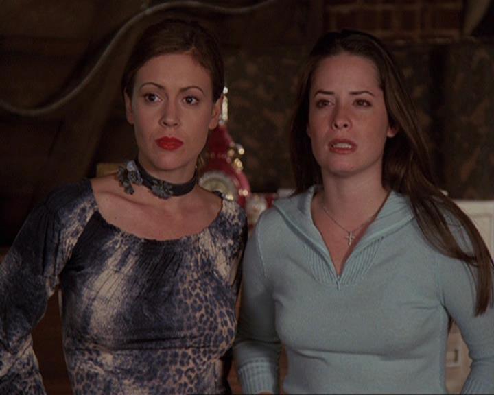 Charmed-Online-dot-410APaigeFromThePast0774.jpg