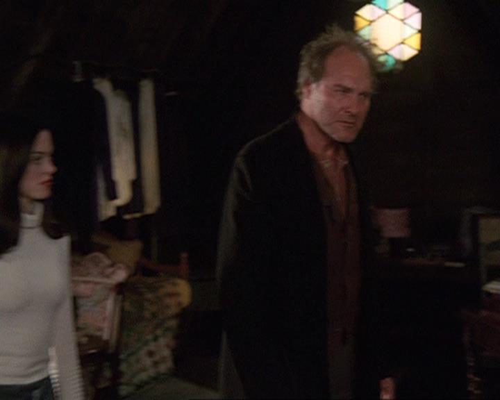 Charmed-Online-dot-410APaigeFromThePast0782.jpg