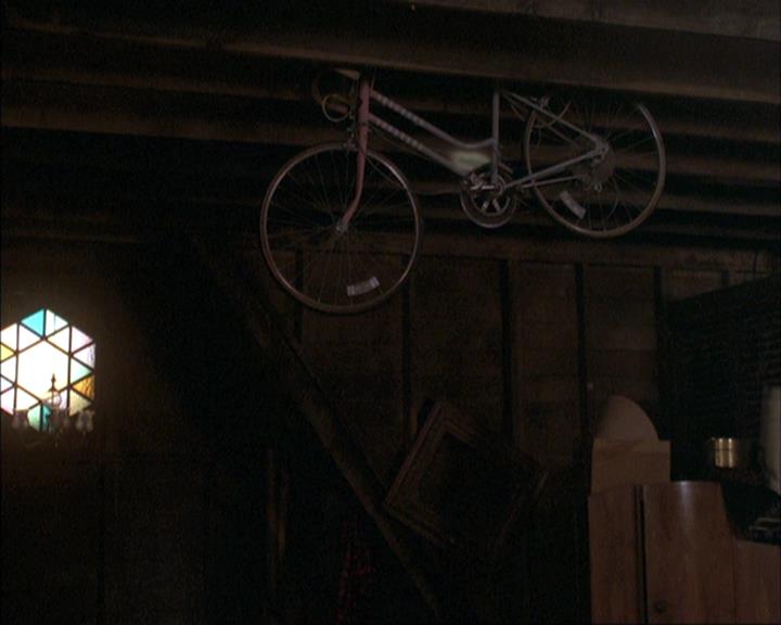 Charmed-Online-dot-410APaigeFromThePast0851.jpg
