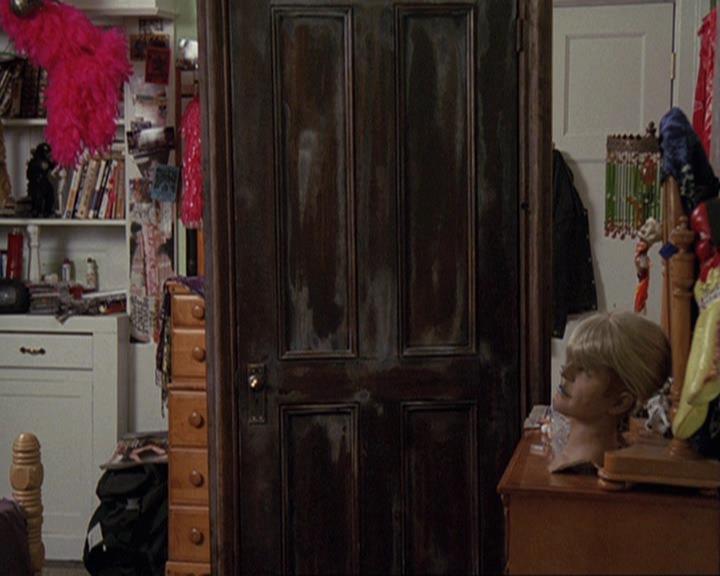 Charmed-Online-dot-410APaigeFromThePast0860.jpg