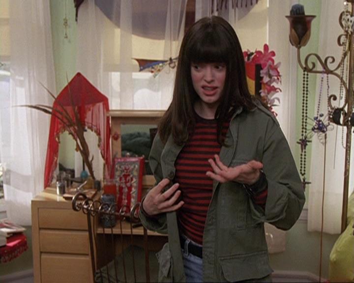 Charmed-Online-dot-410APaigeFromThePast0891.jpg