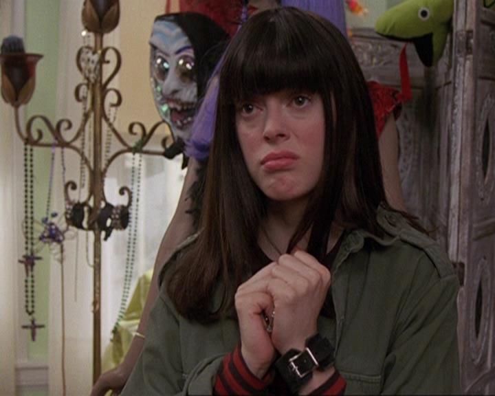 Charmed-Online-dot-410APaigeFromThePast0920.jpg