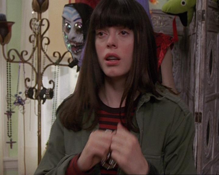Charmed-Online-dot-410APaigeFromThePast0921.jpg