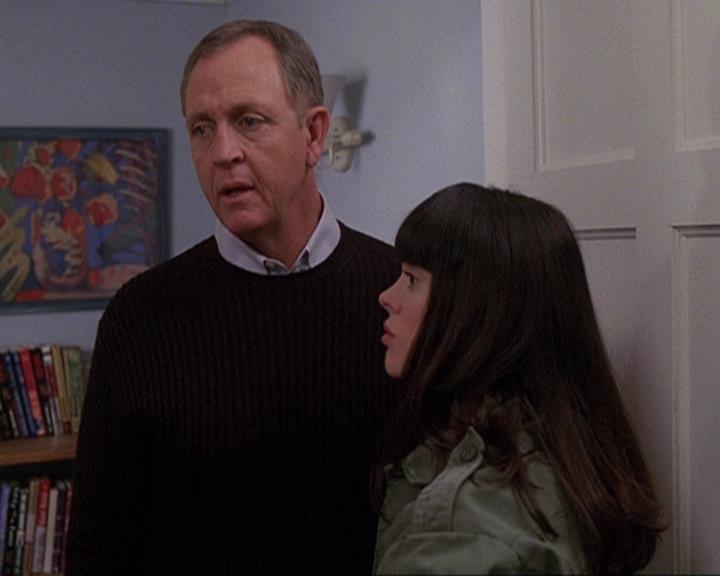 Charmed-Online-dot-410APaigeFromThePast0940.jpg