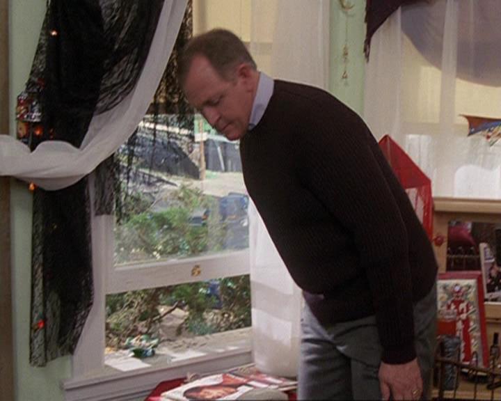 Charmed-Online-dot-410APaigeFromThePast0950.jpg