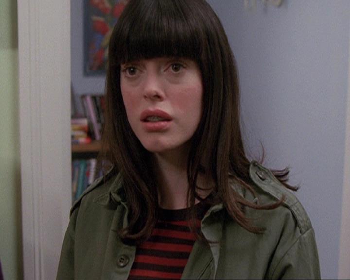 Charmed-Online-dot-410APaigeFromThePast0957.jpg
