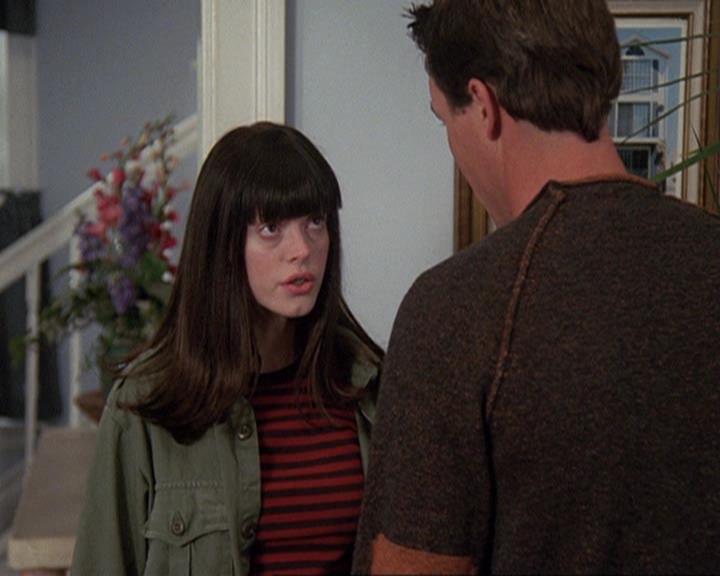 Charmed-Online-dot-410APaigeFromThePast0980.jpg