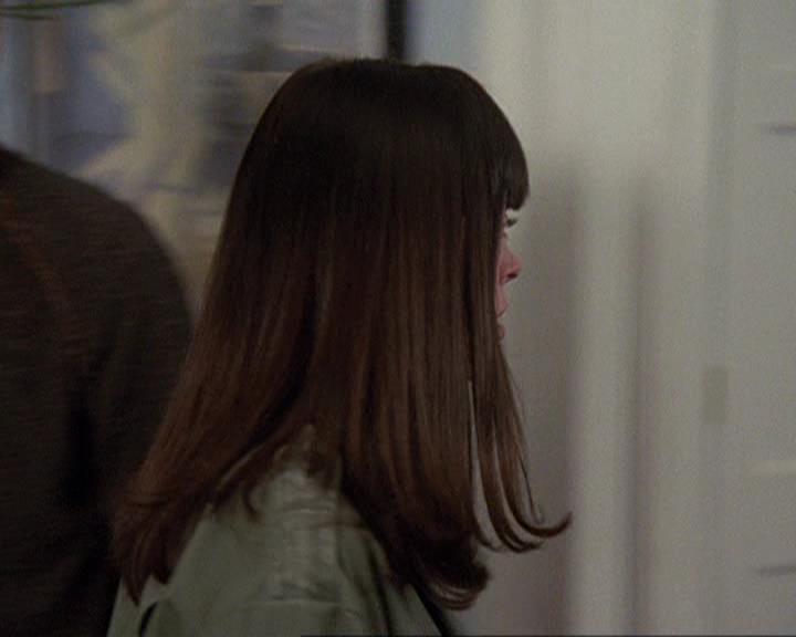 Charmed-Online-dot-410APaigeFromThePast0985.jpg