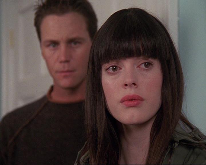 Charmed-Online-dot-410APaigeFromThePast1004.jpg