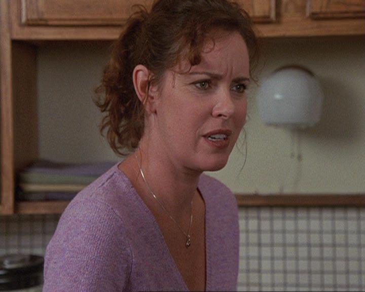 Charmed-Online-dot-410APaigeFromThePast1055.jpg