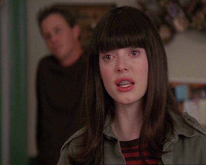 Charmed-Online-dot-410APaigeFromThePast1083.jpg