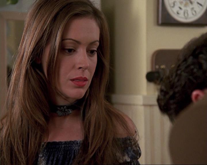 Charmed-Online-dot-410APaigeFromThePast1186.jpg