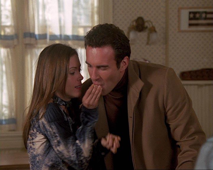 Charmed-Online-dot-410APaigeFromThePast1211.jpg