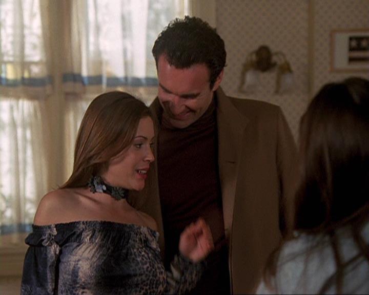 Charmed-Online-dot-410APaigeFromThePast1222.jpg