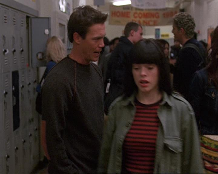 Charmed-Online-dot-410APaigeFromThePast1301.jpg