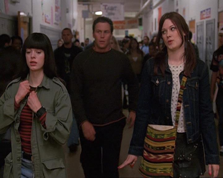 Charmed-Online-dot-410APaigeFromThePast1309.jpg