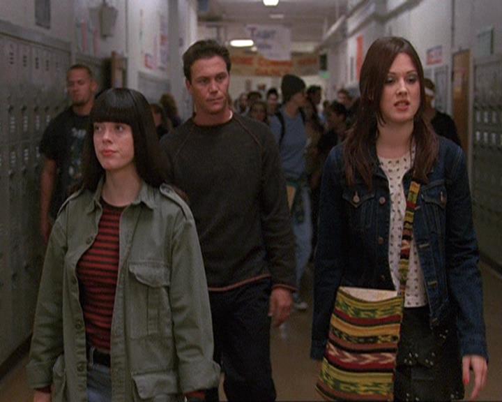 Charmed-Online-dot-410APaigeFromThePast1311.jpg