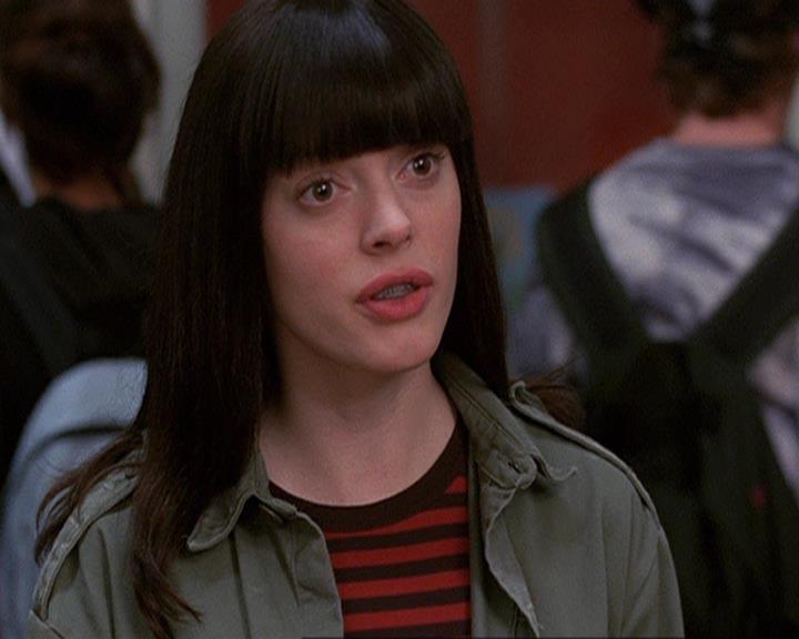 Charmed-Online-dot-410APaigeFromThePast1320.jpg
