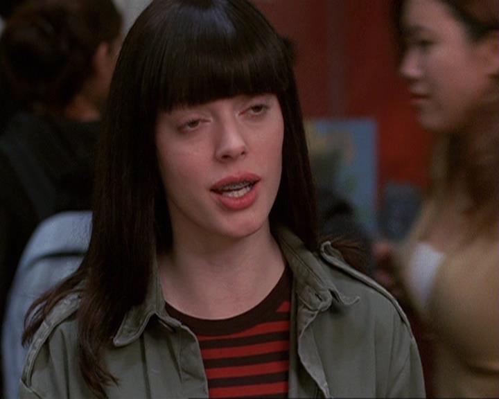 Charmed-Online-dot-410APaigeFromThePast1324.jpg