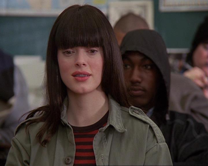 Charmed-Online-dot-410APaigeFromThePast1361.jpg