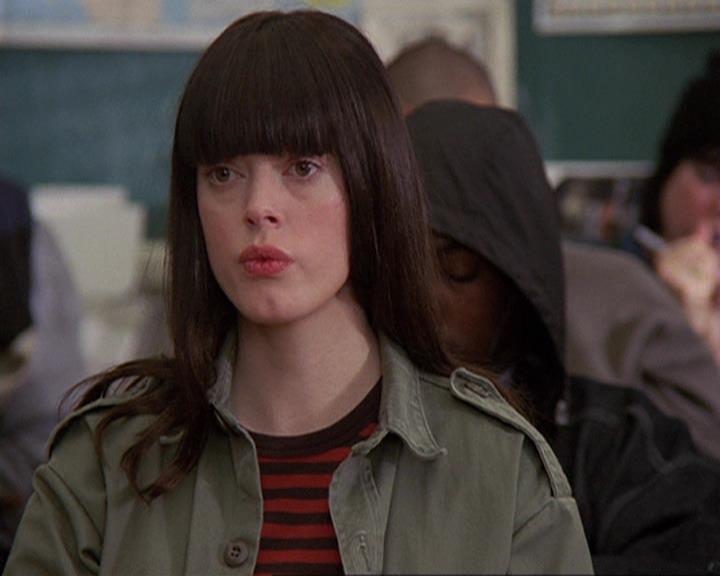 Charmed-Online-dot-410APaigeFromThePast1372.jpg