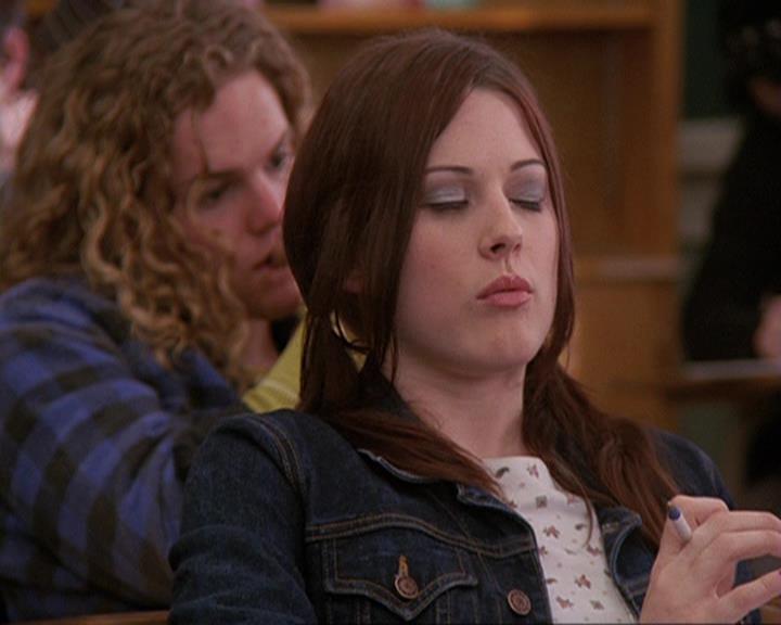 Charmed-Online-dot-410APaigeFromThePast1382.jpg