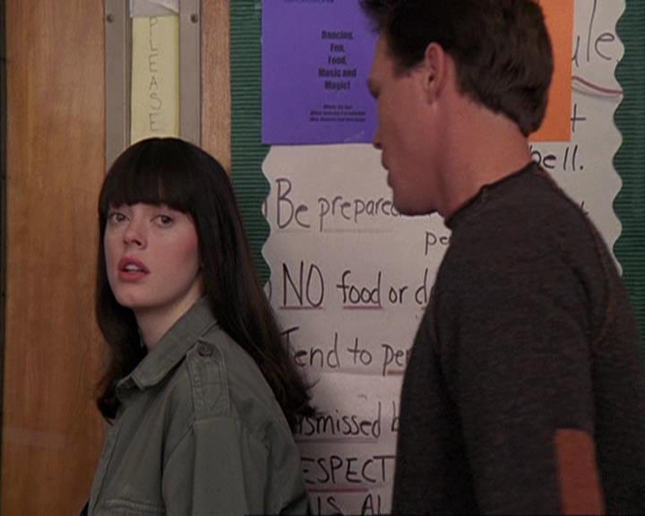Charmed-Online-dot-410APaigeFromThePast1412.jpg