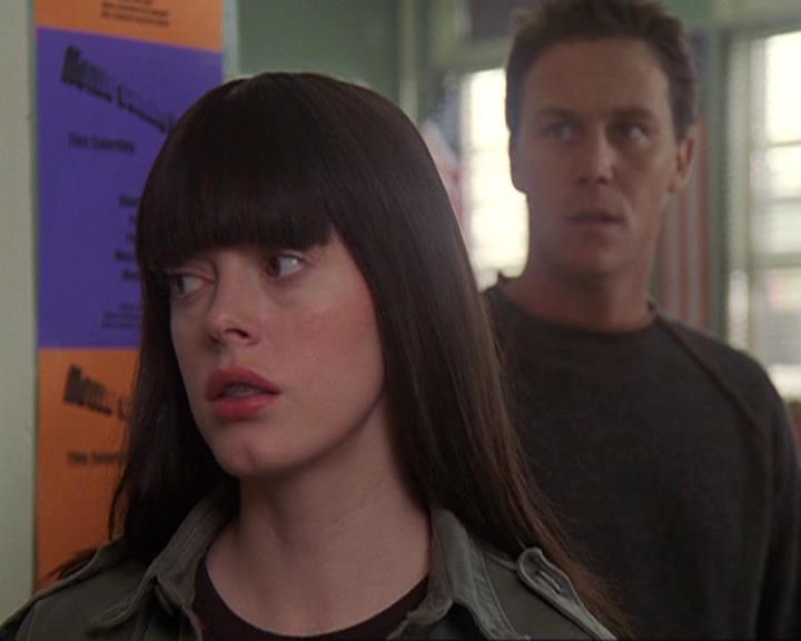 Charmed-Online-dot-410APaigeFromThePast1421.jpg
