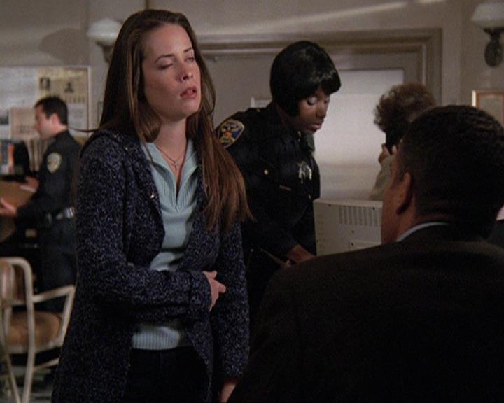 Charmed-Online-dot-410APaigeFromThePast1436.jpg
