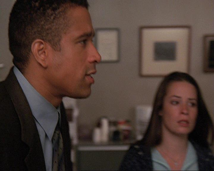 Charmed-Online-dot-410APaigeFromThePast1490.jpg