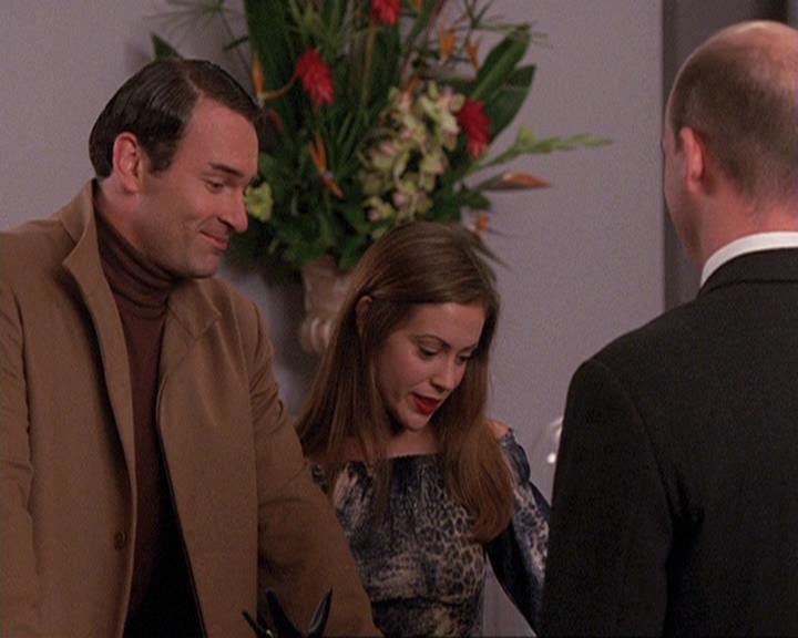 Charmed-Online-dot-410APaigeFromThePast1530.jpg
