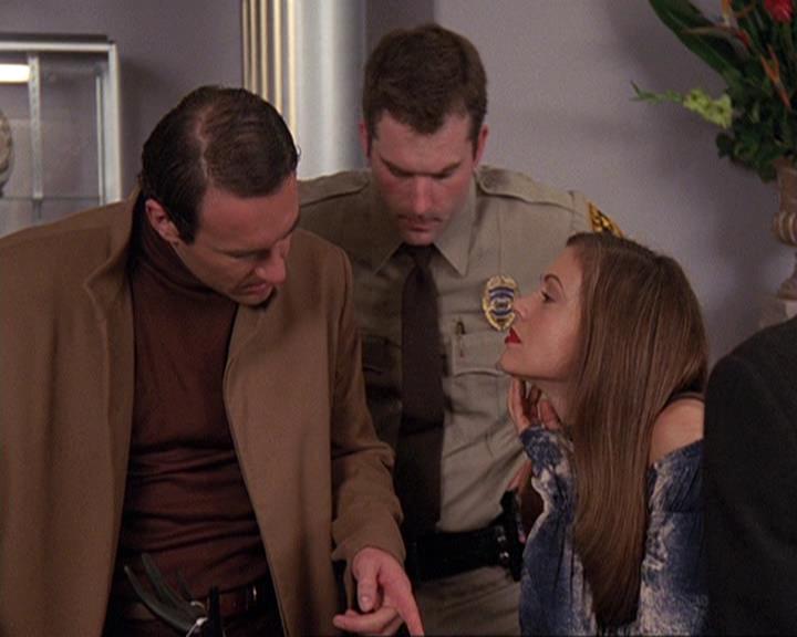 Charmed-Online-dot-410APaigeFromThePast1565.jpg