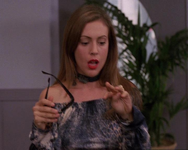 Charmed-Online-dot-410APaigeFromThePast1589.jpg