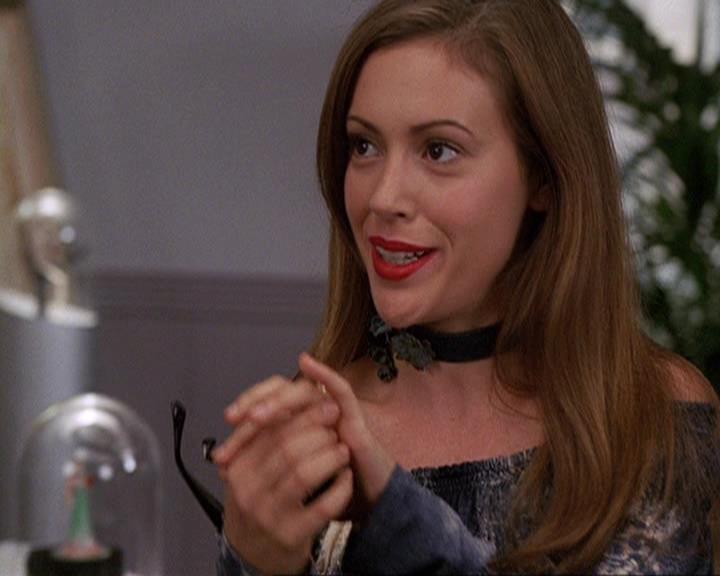 Charmed-Online-dot-410APaigeFromThePast1597.jpg