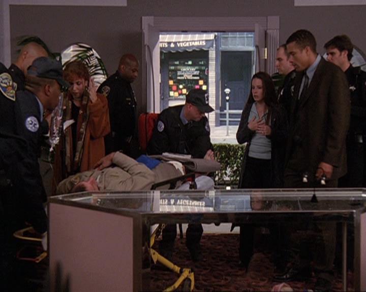 Charmed-Online-dot-410APaigeFromThePast1626.jpg