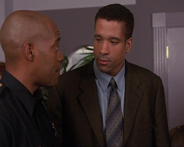 Charmed-Online-dot-410APaigeFromThePast1641.jpg