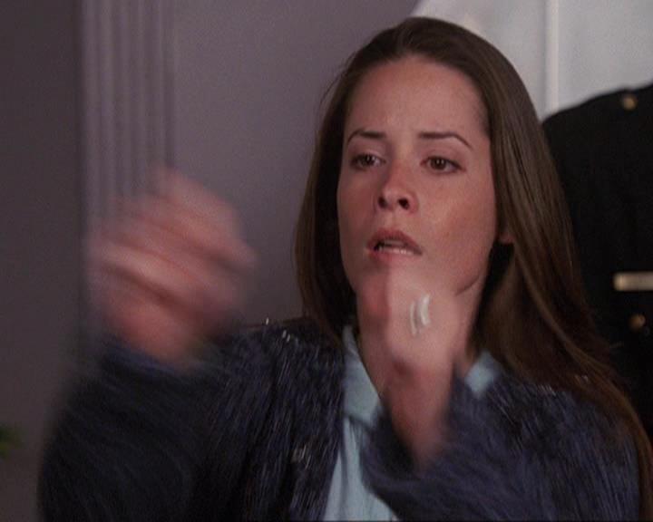Charmed-Online-dot-410APaigeFromThePast1661.jpg
