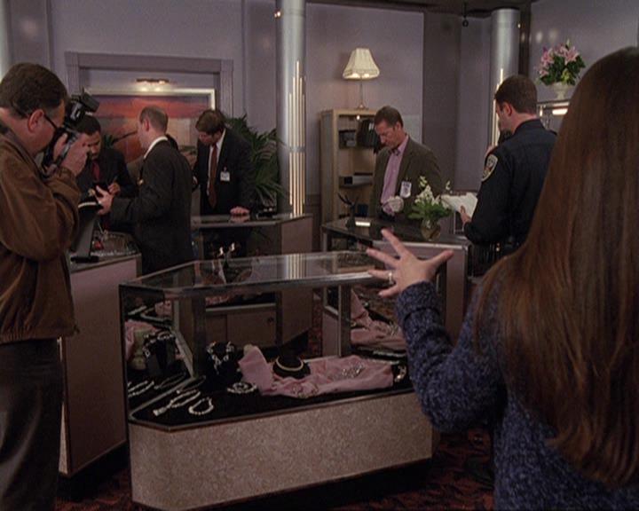 Charmed-Online-dot-410APaigeFromThePast1662.jpg