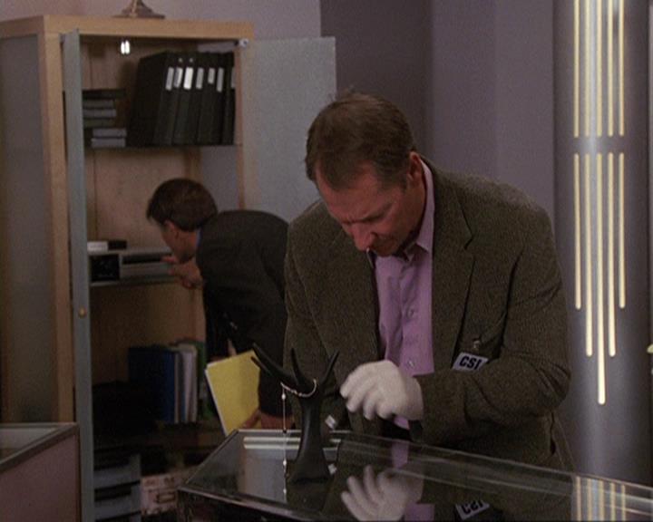 Charmed-Online-dot-410APaigeFromThePast1734.jpg