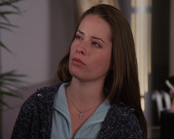Charmed-Online-dot-410APaigeFromThePast1757.jpg