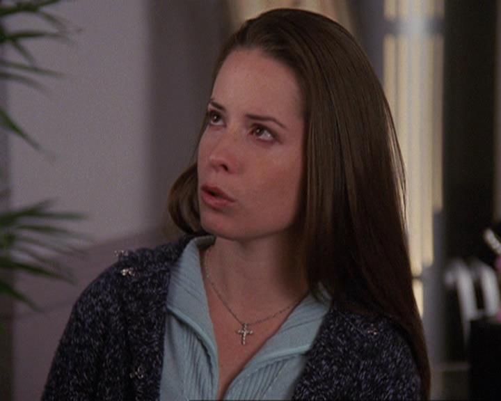 Charmed-Online-dot-410APaigeFromThePast1758.jpg