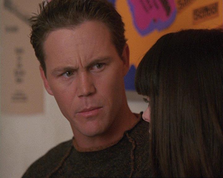 Charmed-Online-dot-410APaigeFromThePast1808.jpg
