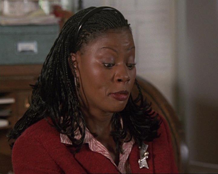 Charmed-Online-dot-410APaigeFromThePast1839.jpg