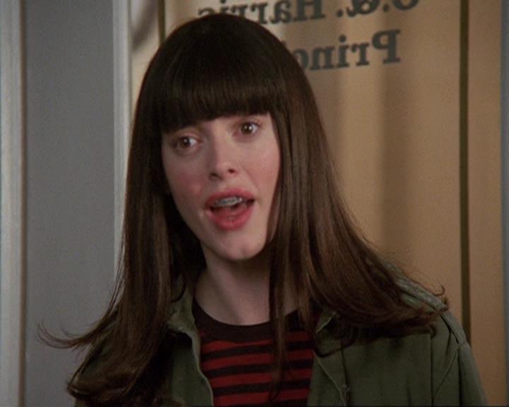 Charmed-Online-dot-410APaigeFromThePast1841.jpg
