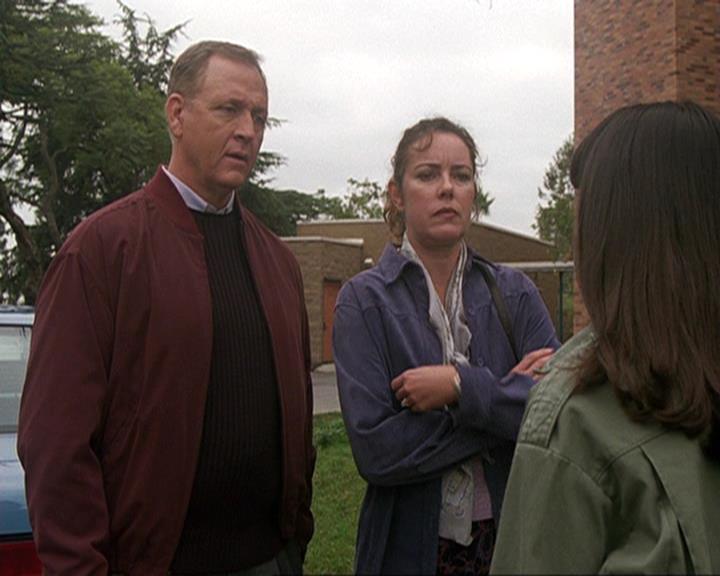 Charmed-Online-dot-410APaigeFromThePast1879.jpg