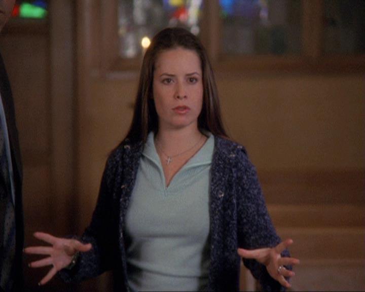 Charmed-Online-dot-410APaigeFromThePast2182.jpg