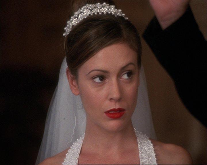 Charmed-Online-dot-410APaigeFromThePast2194.jpg