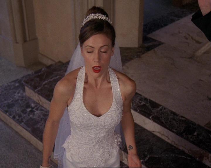 Charmed-Online-dot-410APaigeFromThePast2220.jpg