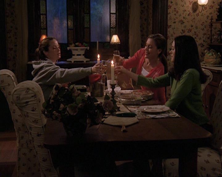 Charmed-Online-dot-410APaigeFromThePast2347.jpg